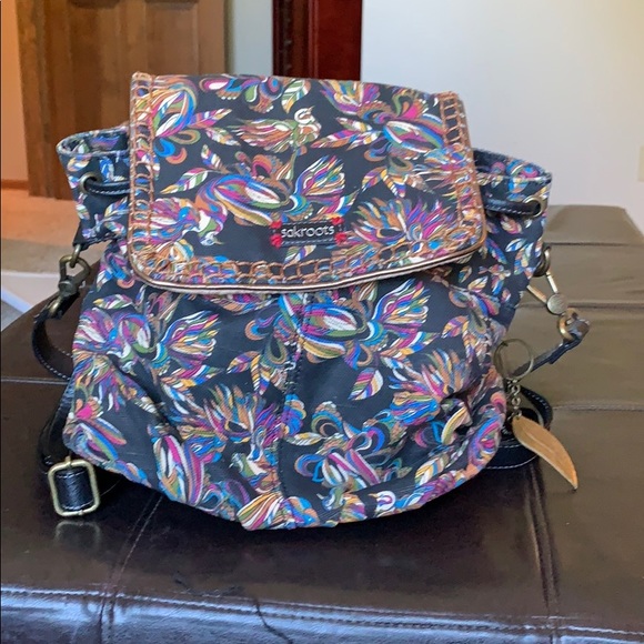 Sakroots Handbags - Sakroots convertible backpack.